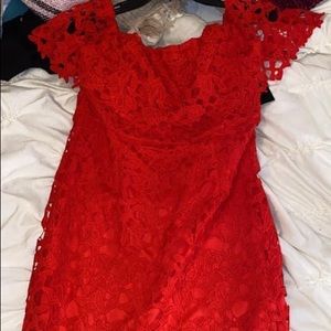 Lulu’s red dress
